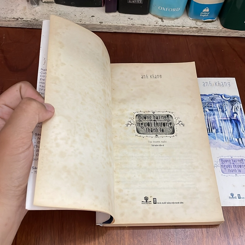 II Tựa sách: Đường Hai Ngả Người Thường Thành Người Lạ - Anh Khang - 2015 536733