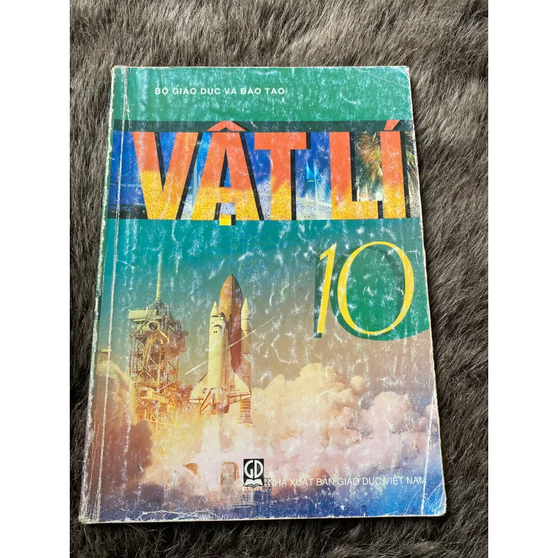 Vật Lí 10 cơ bản  603180