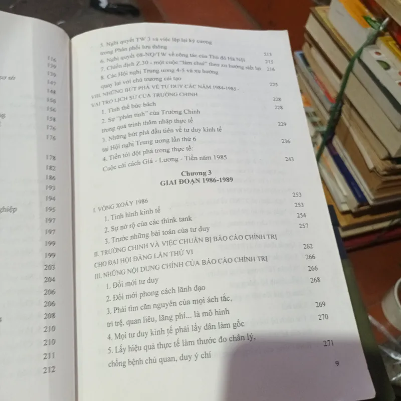 Tư Duy Kinh Tế Việt Nam Chặng Đường Gian Nan Và Ngoạn Mục 1975- 1989 1009459