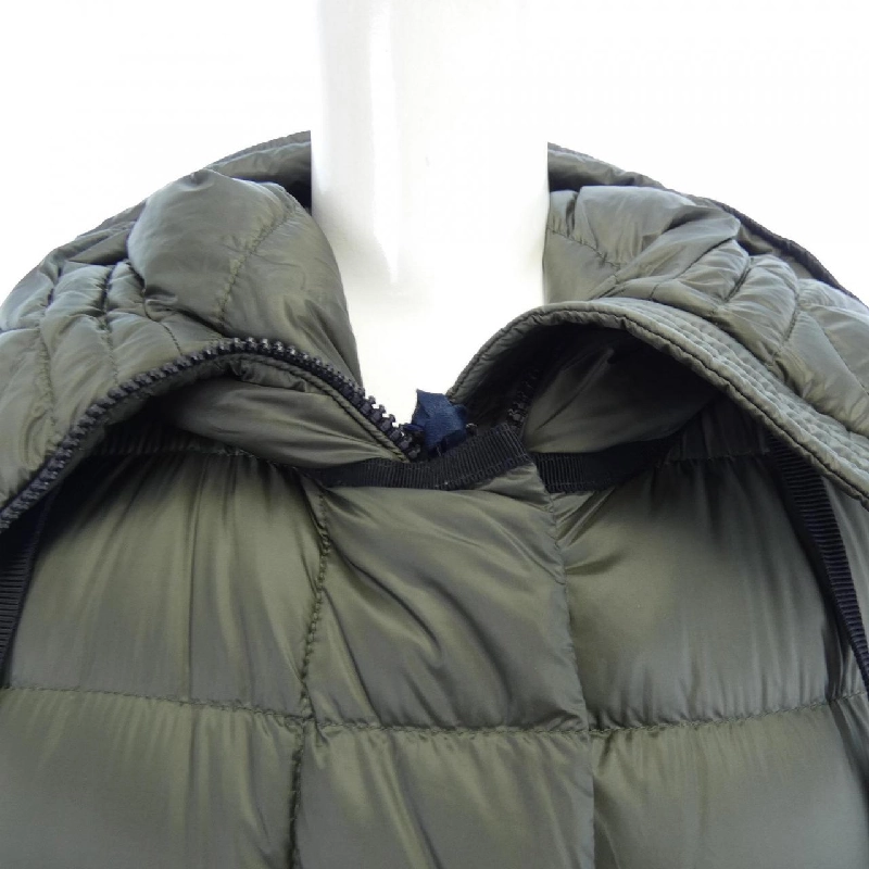 Áo khoác lông vũ MONCLER GNOSIA 629107