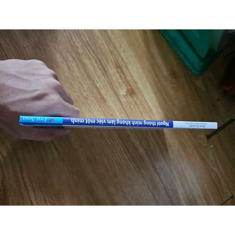 Người thông minh không làm việc một mình
 675322