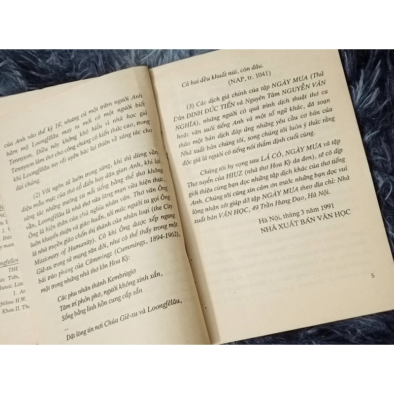 Ngày mưa (Longfellow) 499847