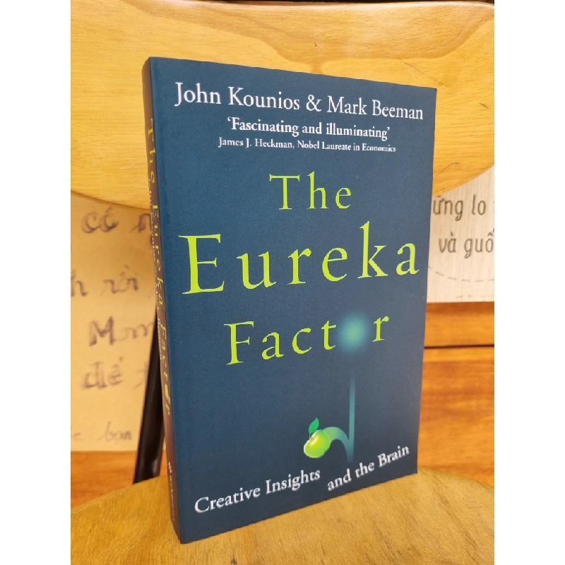 THE EUREKA FACTOR : CREATIVE INSIGHTS AND THE BRAIN - JOHN KOUNIOS & MARK BEEMAN 120779