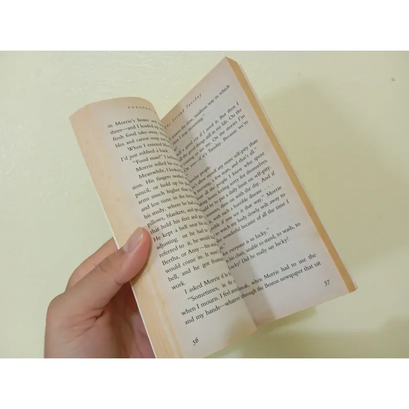 Tuesday with morrie, mich albom, english book sách tiếng Anh  997638