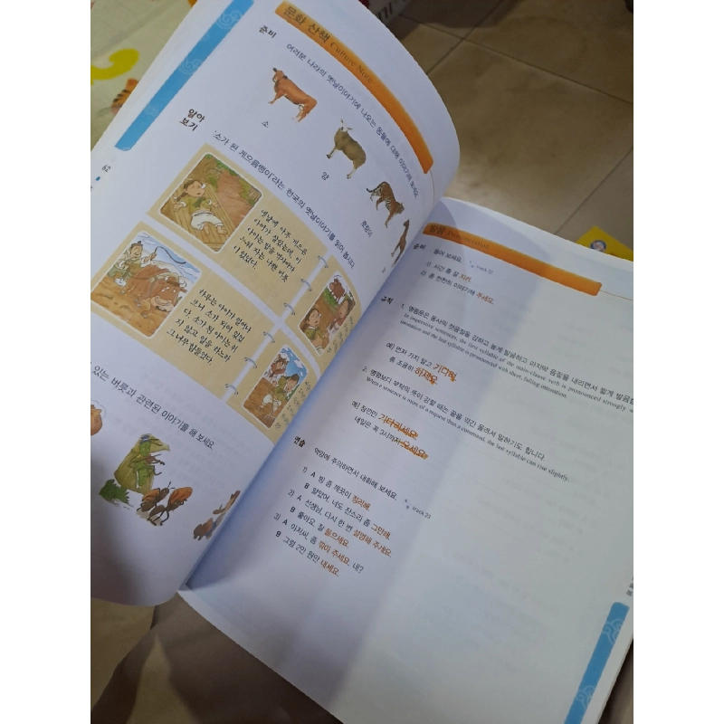 Bộ 2 cuốn tiếng hàn 3A Workbook + Student's book in màu HCM0808 HỌC NGOẠI NGỮ 527110