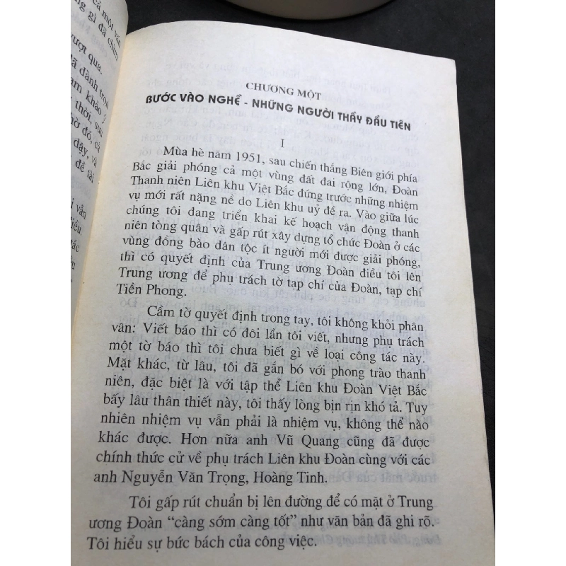 Một thời nhớ mãi mới 70% ố có dấu mộc và viết nhẹ trang đầu 2003 Nguyễn Thanh Dương HPB0906 SÁCH VĂN HỌC 914759