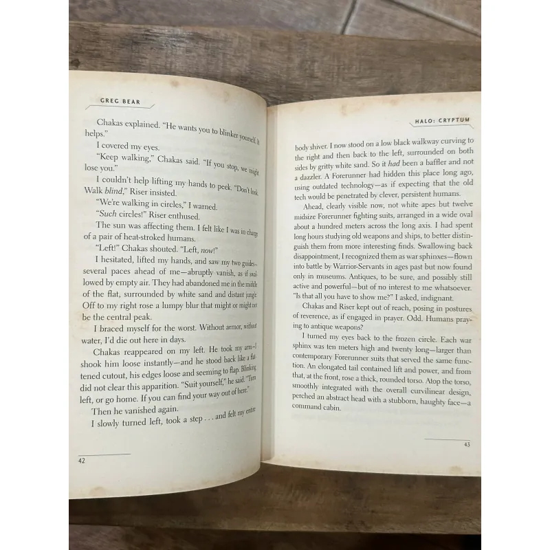 Halo: Cryptum - Greg Bear (The Forerunner Saga #1) 731972