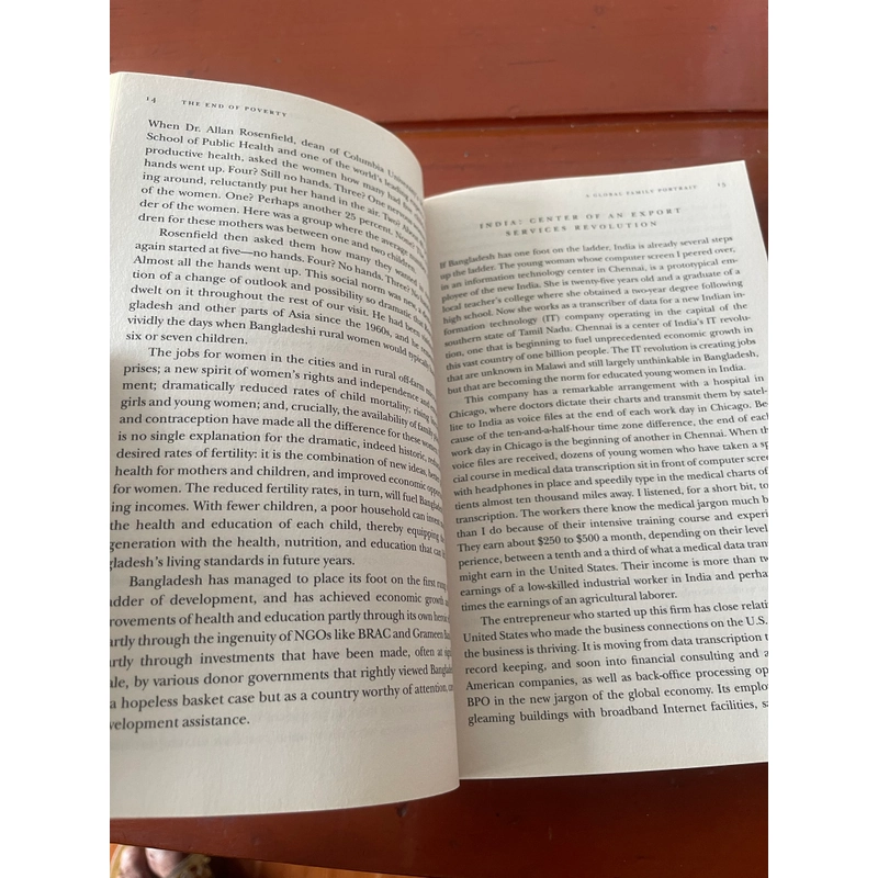 The end of poverty Jeffrey D. Sachs 547928