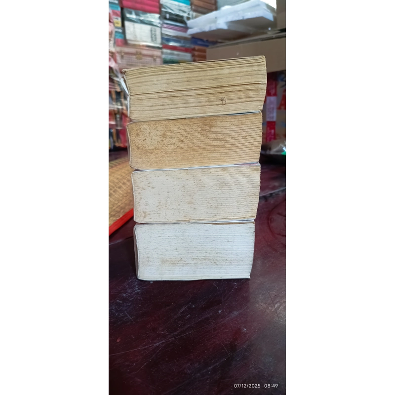 Bộ Chạng Vạng 4c bìa trắng  501680