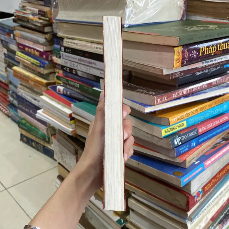 Tủ Sách Tinh Hoa: Đường Về Nô Lệ ( sách hiếm )♟️ 751456