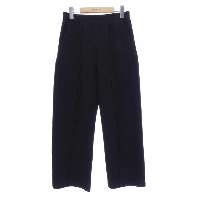 Quần MM6 S52KA0435 - Hàng hiệu Authentic 813636