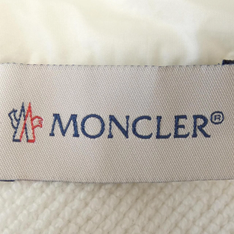Áo khoác lông vũ MONCLER 638786