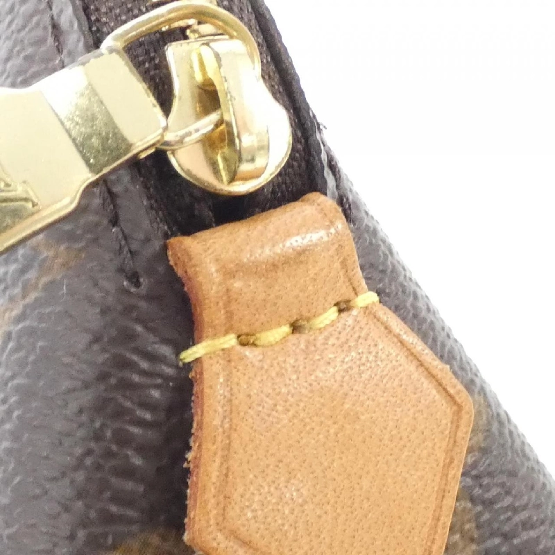 Túi đựng mỹ phẩm Louis Vuitton Monogram PM M47515 624356