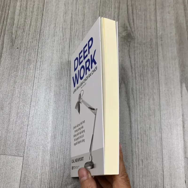 Deep work làm ra làm, chơi ra chơi. 2b4 757062
