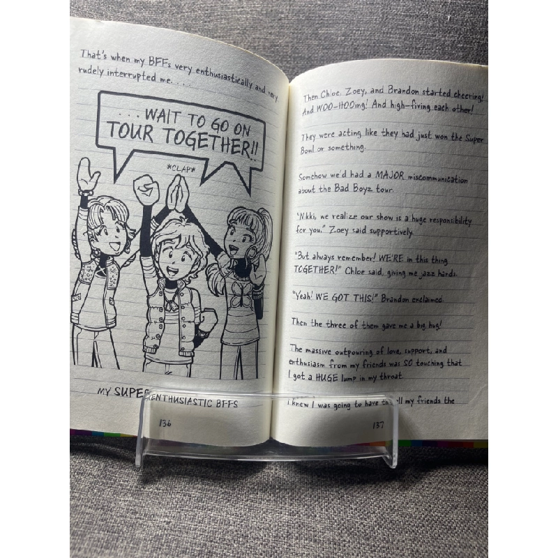 Dork diaries mới 90% truyện ngoại văn và thiếu nhi Rachel Renee Russel HPB1505 451321