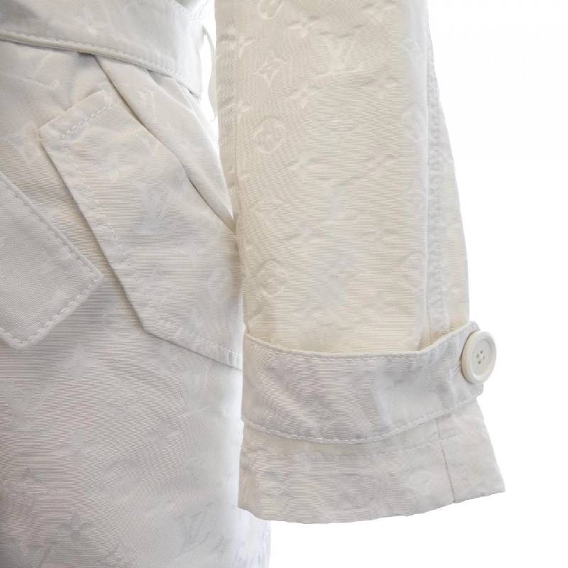 Áo khoác LOUIS VUITTON F3CO05P64 629527