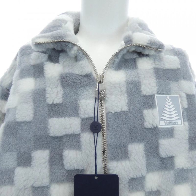 Áo khoác LOUIS VUITTON HSY32WQBT - Hàng hiệu Chính hãng 889256