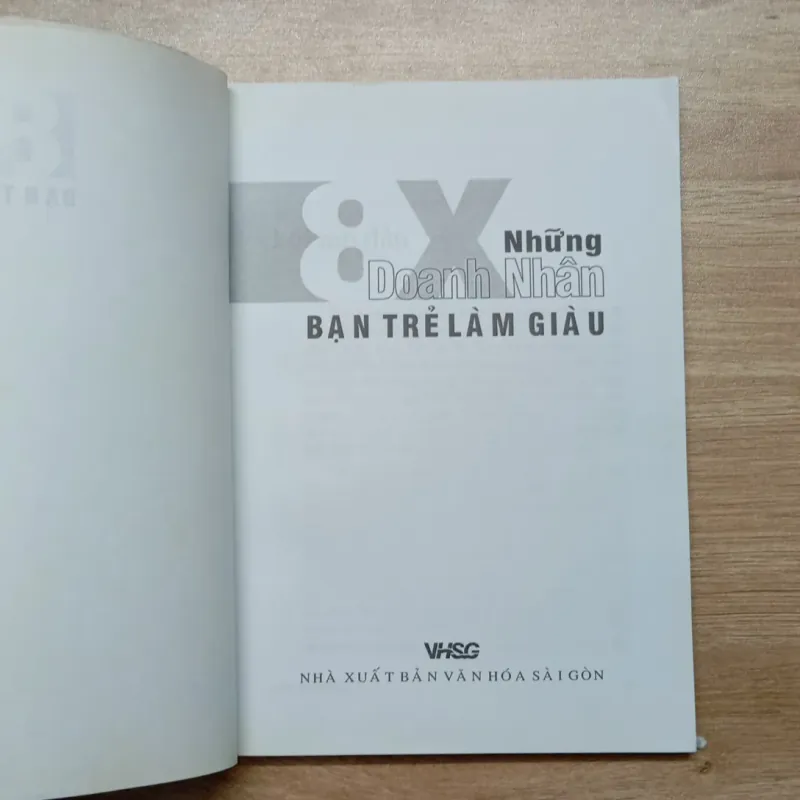 2 quyển sách cũ 971420