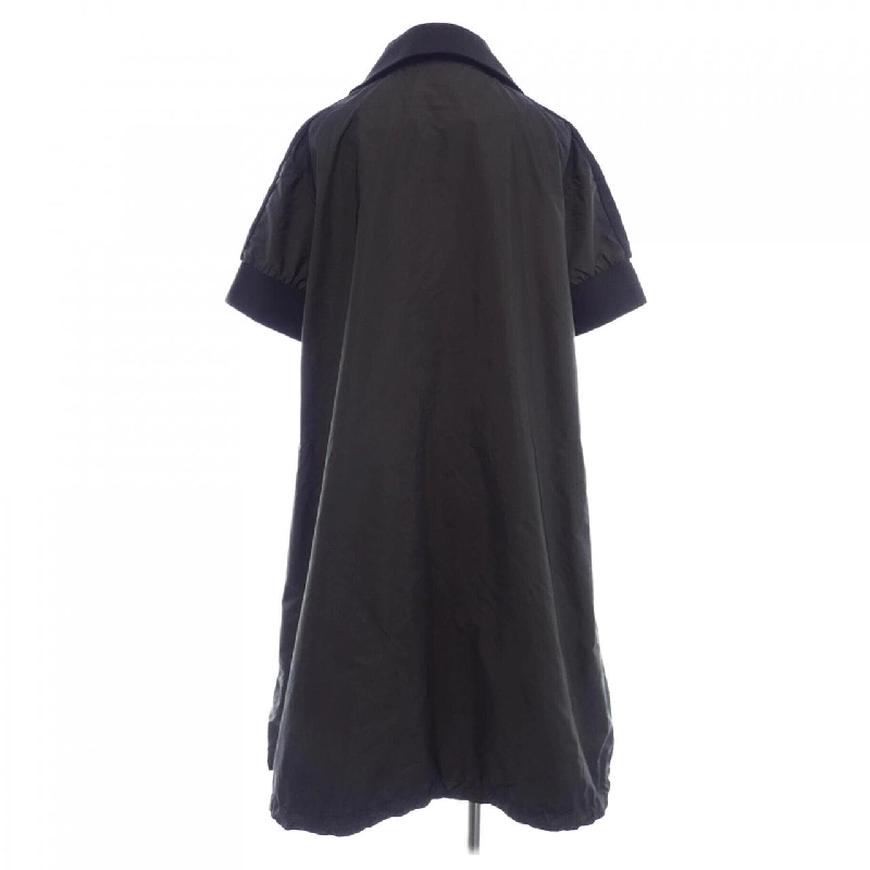 Moncler MONCLER H10932G00006 Váy 648507