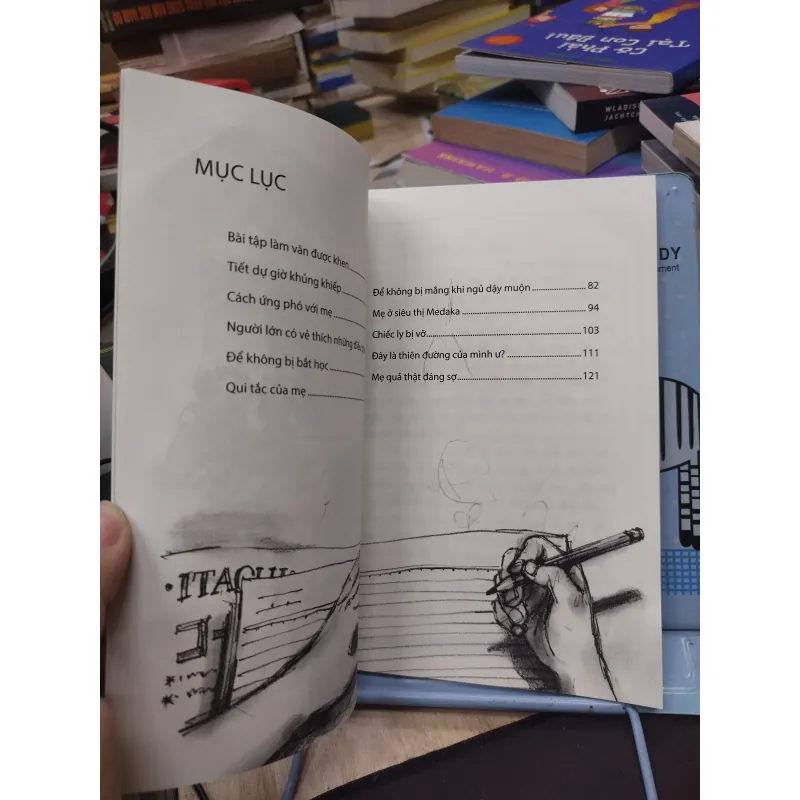 Sách: Hướng dẫn sử dụng Mẹ - TG: Miku Ito, Makiko Sato (B1) 776174