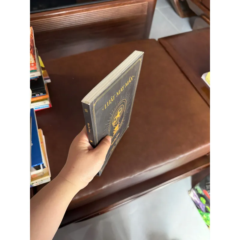 LUẬT MAY MẮN – Kim Do Yoon - K4 1024803