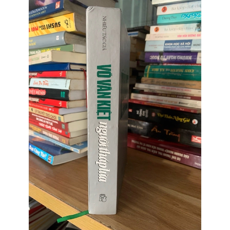 Võ Văn Kiệt Người thắp lửa -Nhiều tác giả 758627