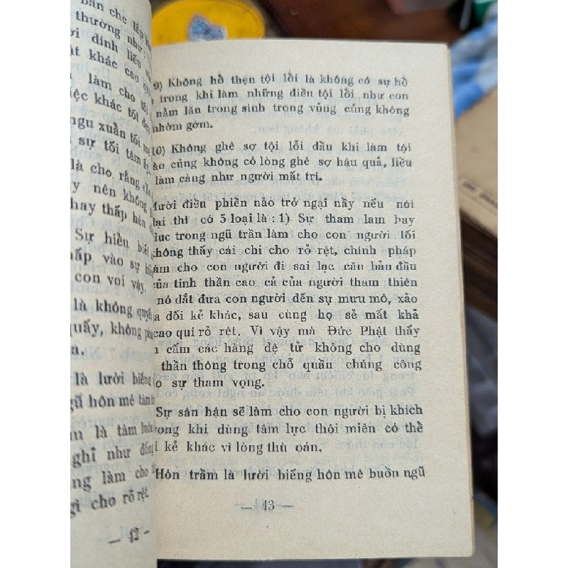 ĐỊNH LUẬT THIÊN NHIÊN CỦA VŨ TRỤ - SOẠN GIẢ TỲ KHƯU BỬU CHƠN 198363