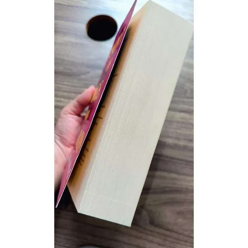 A COURT OF WINGS AND RUIN - Sarah J.Maas 722946