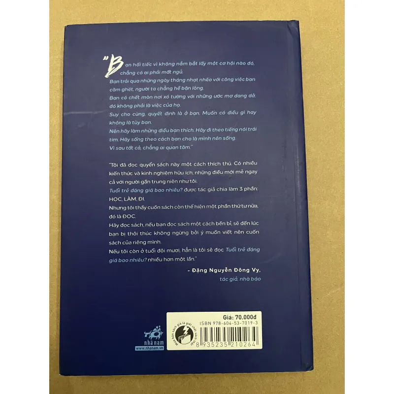 Tuổi trẻ đáng giá bao nhiêu 1002791