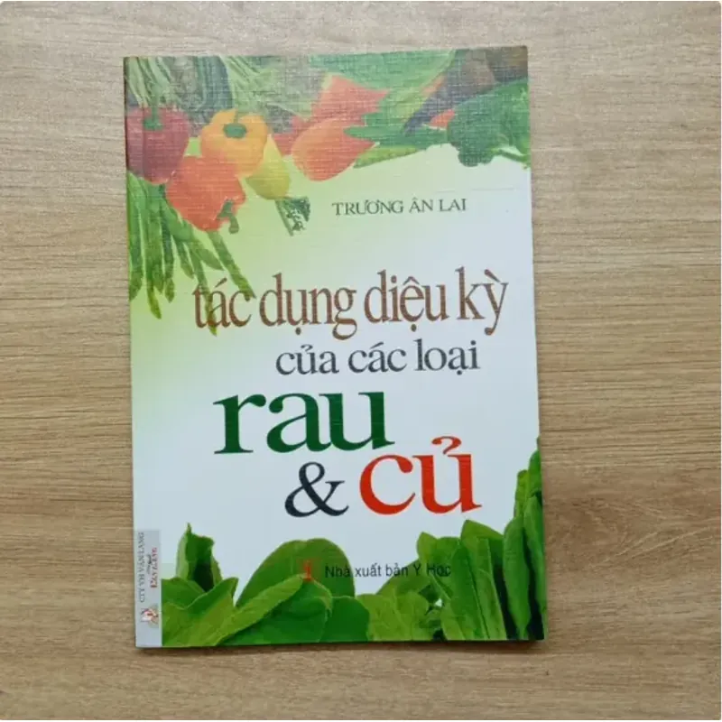 4 quyển sách - Trà thảo dược, Nước trái cây, Tác dụng rau củ, Làm đẹp bằng rau củ 974514