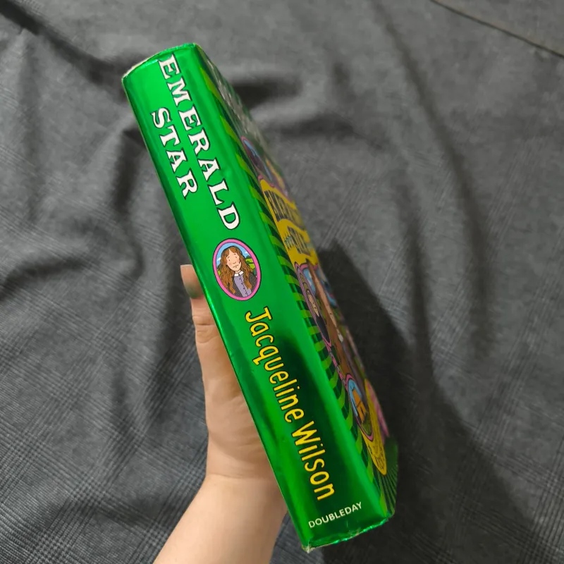 Emerald Star - Jacqueline Wilson (Hardcover)  788759