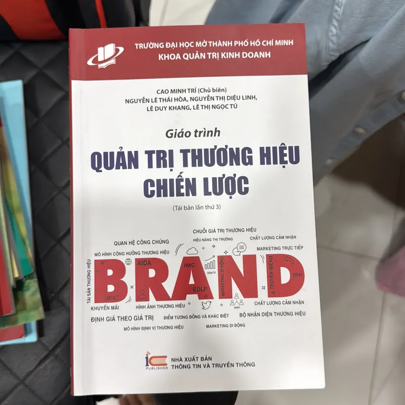 Sách Giáo trinh Quản trị thương hiệu chiến lược 720073