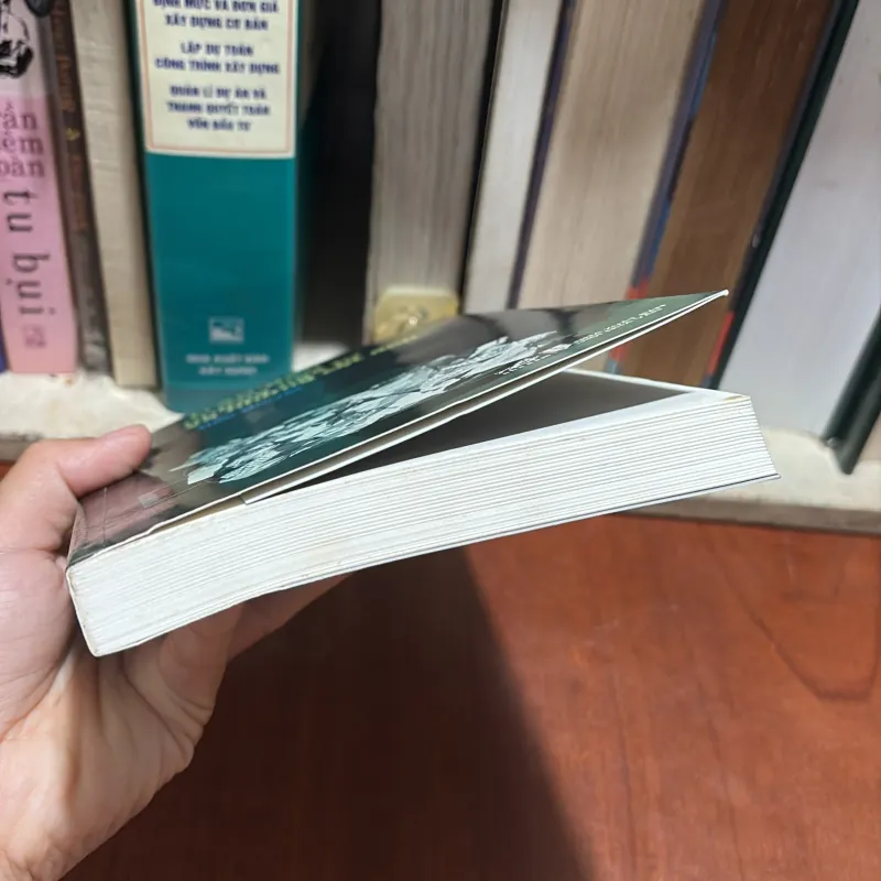 II Tiểu Thuyết: Những Ngã Tư Và Những Cột Đèn - Trần Dần - 2017 907631