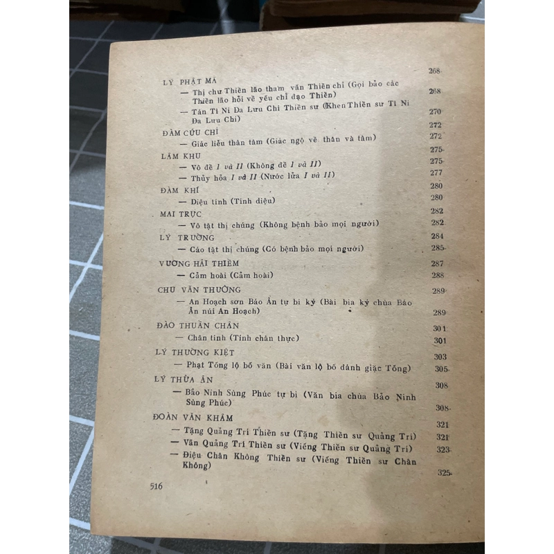 Văn học viết từ thế kỷ 10 đến 1945, in nguyên văn Hán văn và dịch nghĩa ; 1980 552770