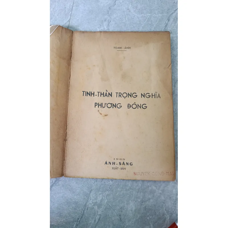 TINH THẦN TRỌNG NGHĨA PHƯƠNG ĐÔNG - TOAN ÁNH 748874