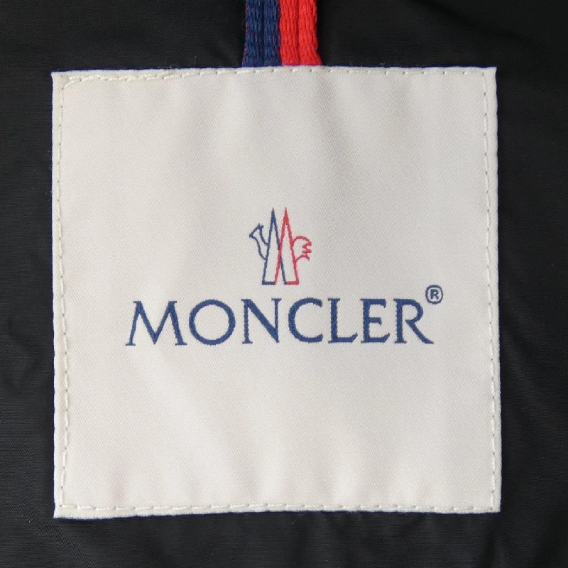 Áo khoác MONCLER - Hàng hiệu Chính hãng 895896