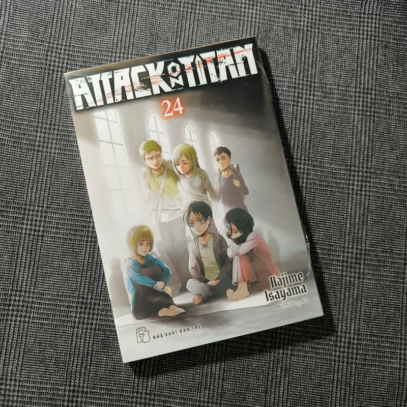Attack on Titan - Tập 24 - NXB Trẻ - AoT tập 24 (seal) 478420