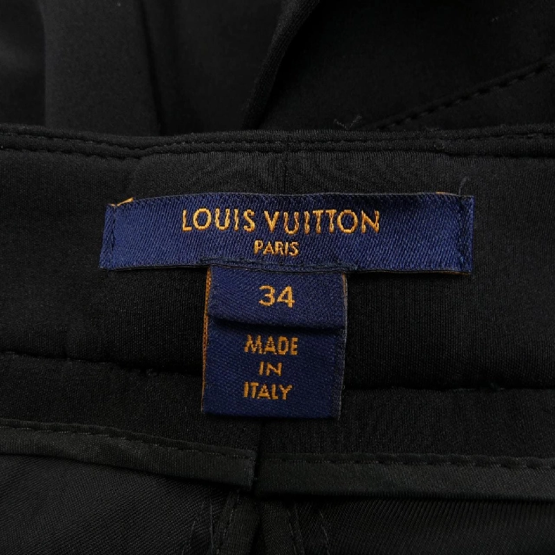 Quần cargo chi tiết monogram LOUIS VUITTON FMPA42D97 649568