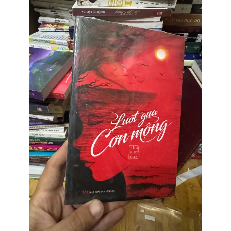 VHVN - Lướt qua cơn mộng (seal)- Chu Việt Nga 1025953