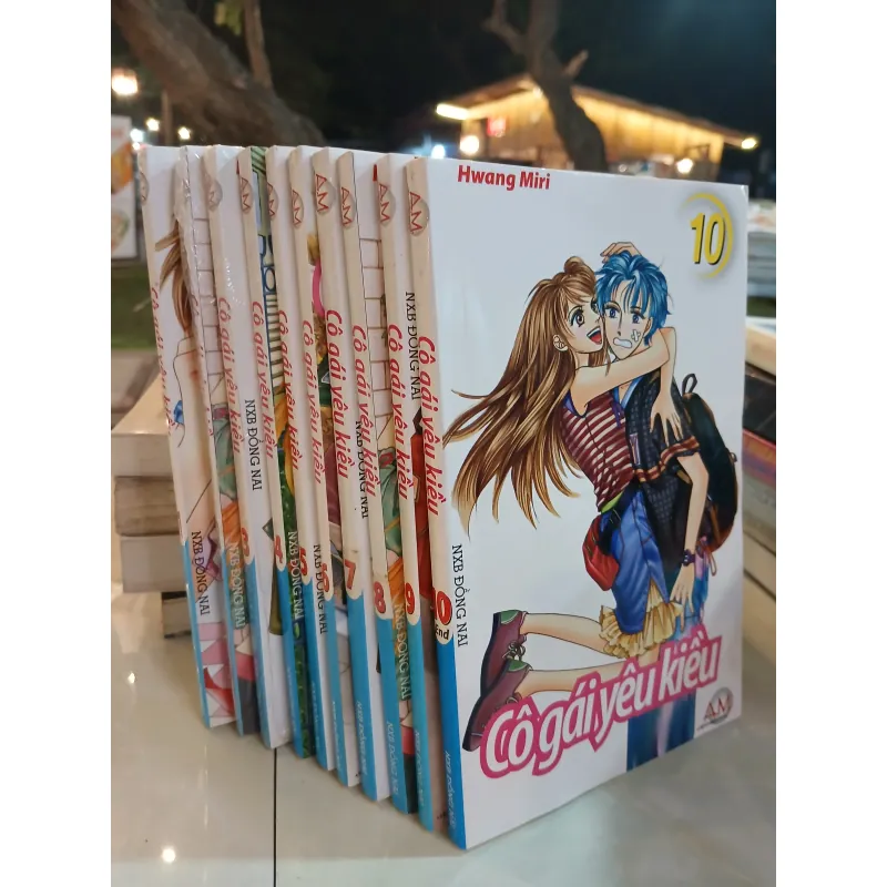 TRỌN BỘ 10 TẬP TRUYỆN CÔ GÁI YÊU KIỀU - HWANG MIRI 1005964