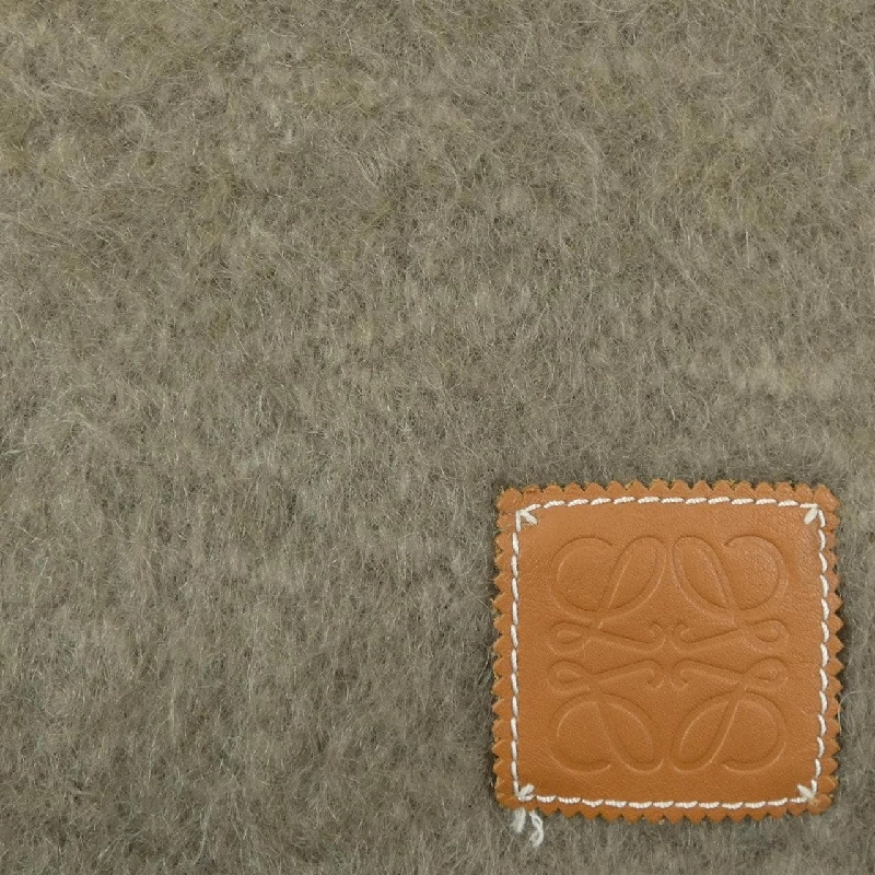 Khăn quàng LOEWE - Hàng hiệu Chính hãng 832505