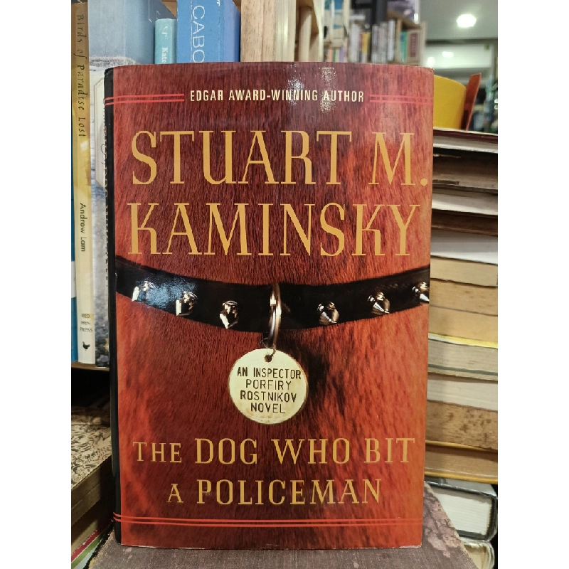 The Dog Who Bit A Policeman - Stuart M. Kaminsky 449037