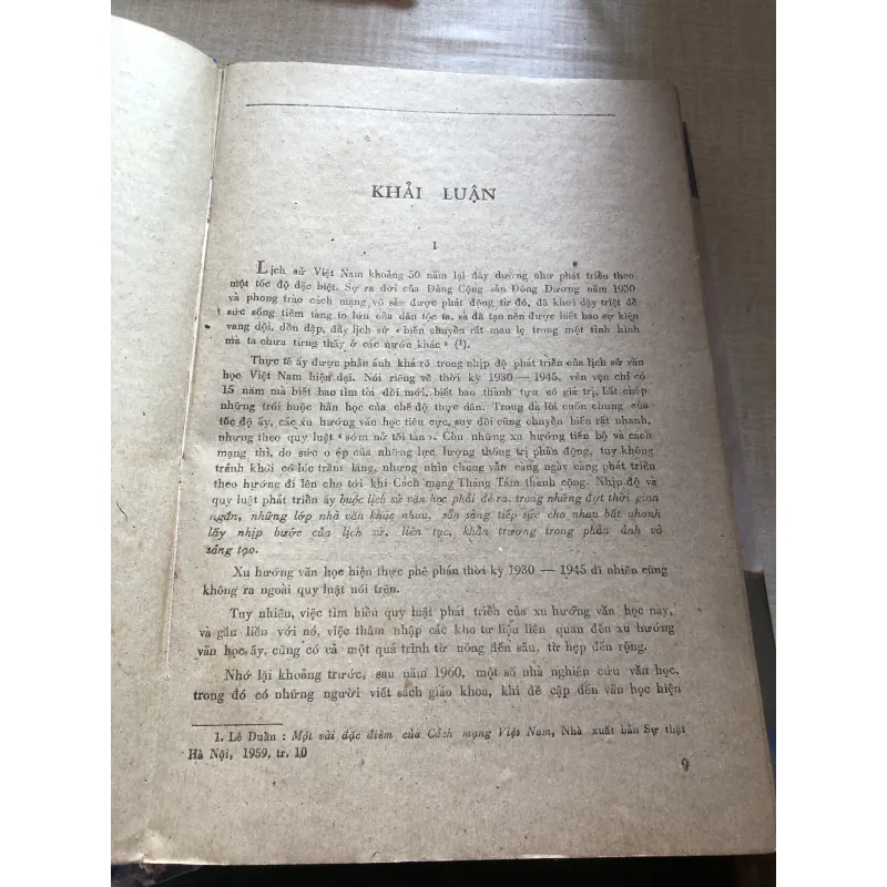 Tổng tập văn học Việt Nam 993263