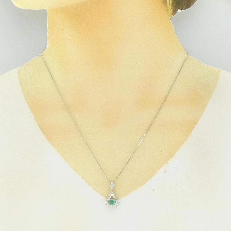 Dây chuyền ngọc lục bảo PT900/PT850 0.29CT - Hàng hiệu Chính hãng 860532