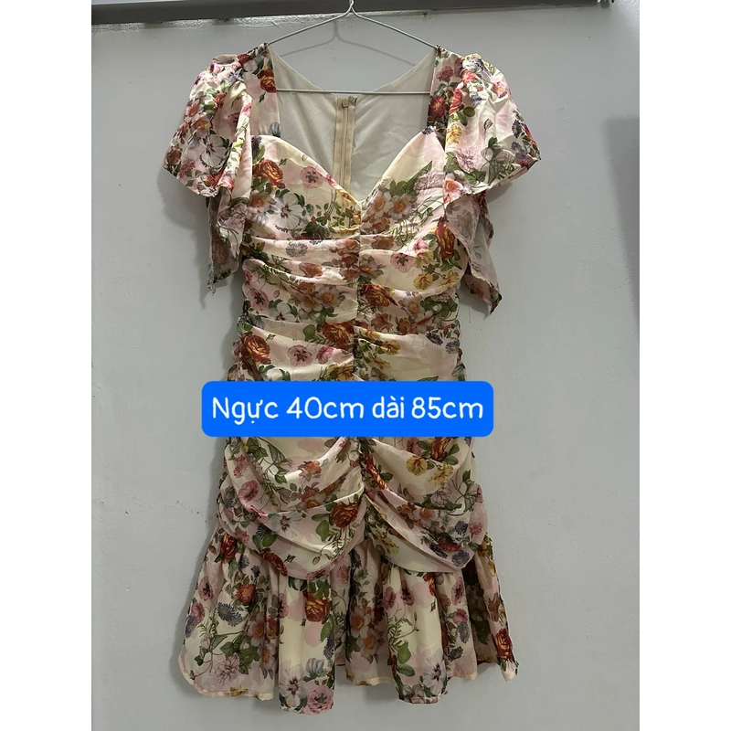 Đầm bông. Size M cần pass  476456