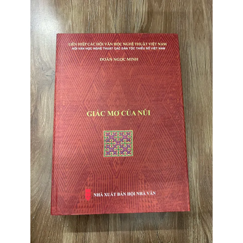 Giấc mơ của núi – Đoàn Ngọc Minh. 761217