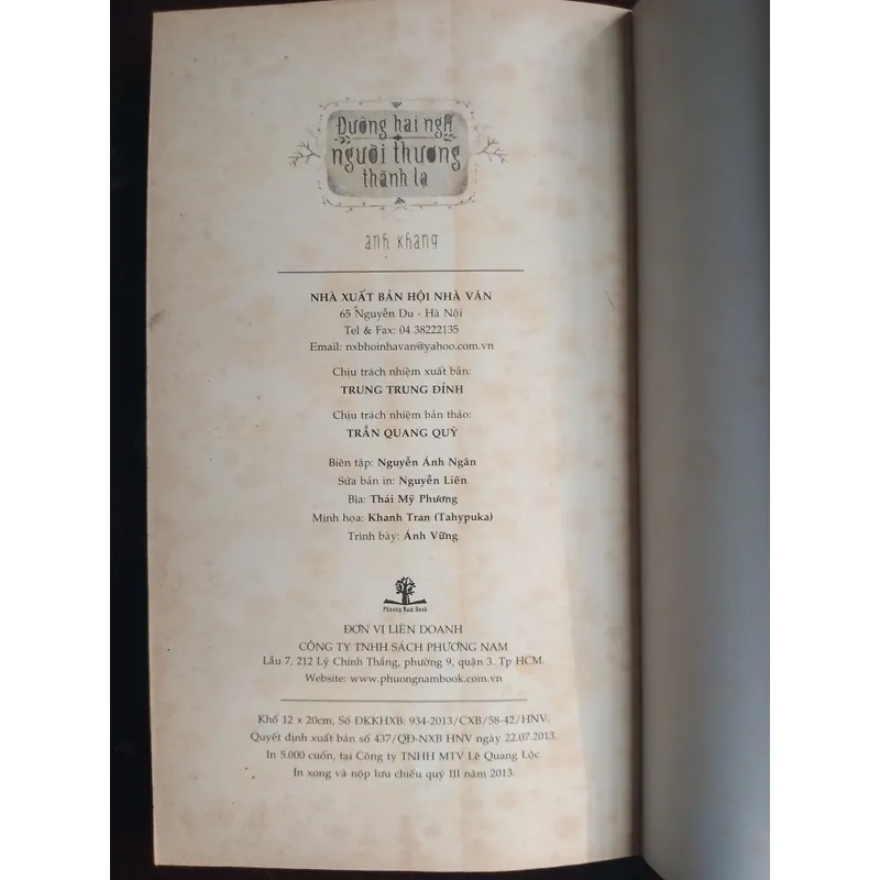 Đường hai ngả người thương thành lạ 731557