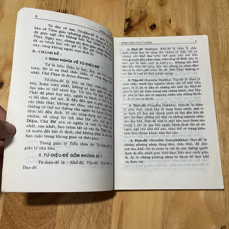II Tựa sách: Phật Học Phổ Thông (Khoá 3) - HT. Thích Thiện Hoa - PL. 2538. 1994 474083