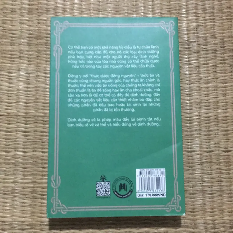 DINH DƯỠNG HỌC BỊ THẤT TRUYỀN  790892