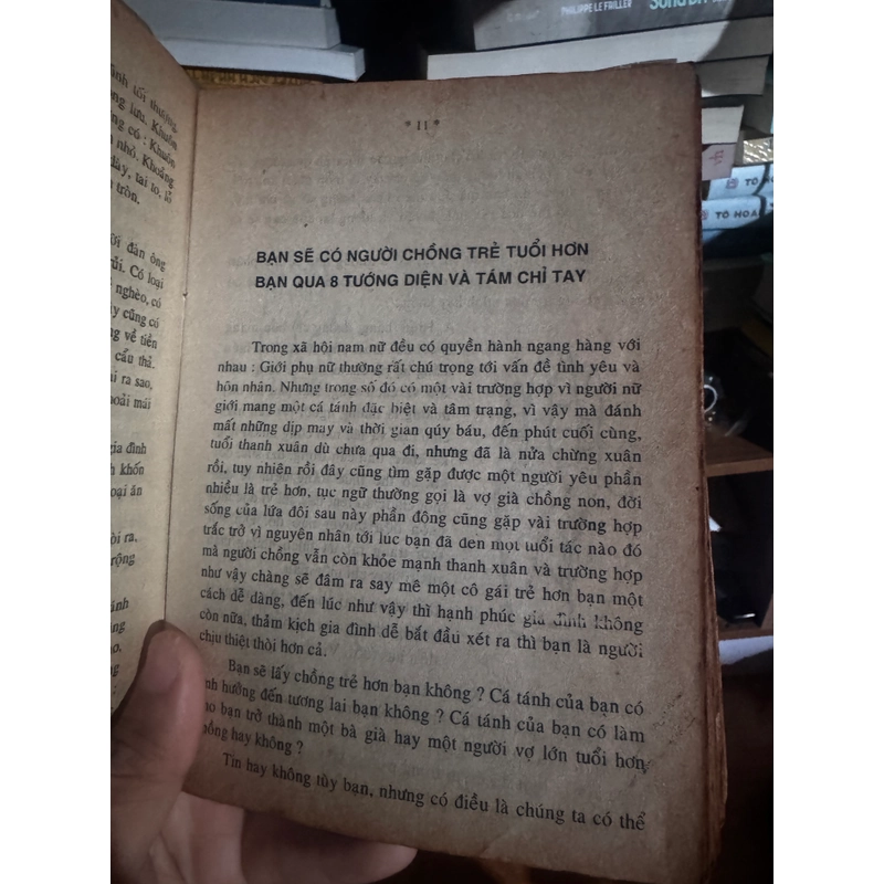 Tử vi tướng pháp trọn đời, in năm 1974 550449